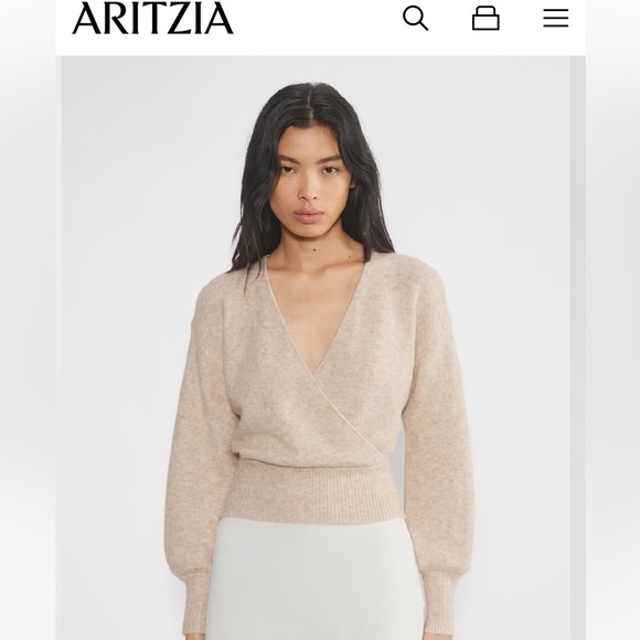 Aritzia Sweaters - Aritzia Women's Cream Wrap V-Neck Sweater